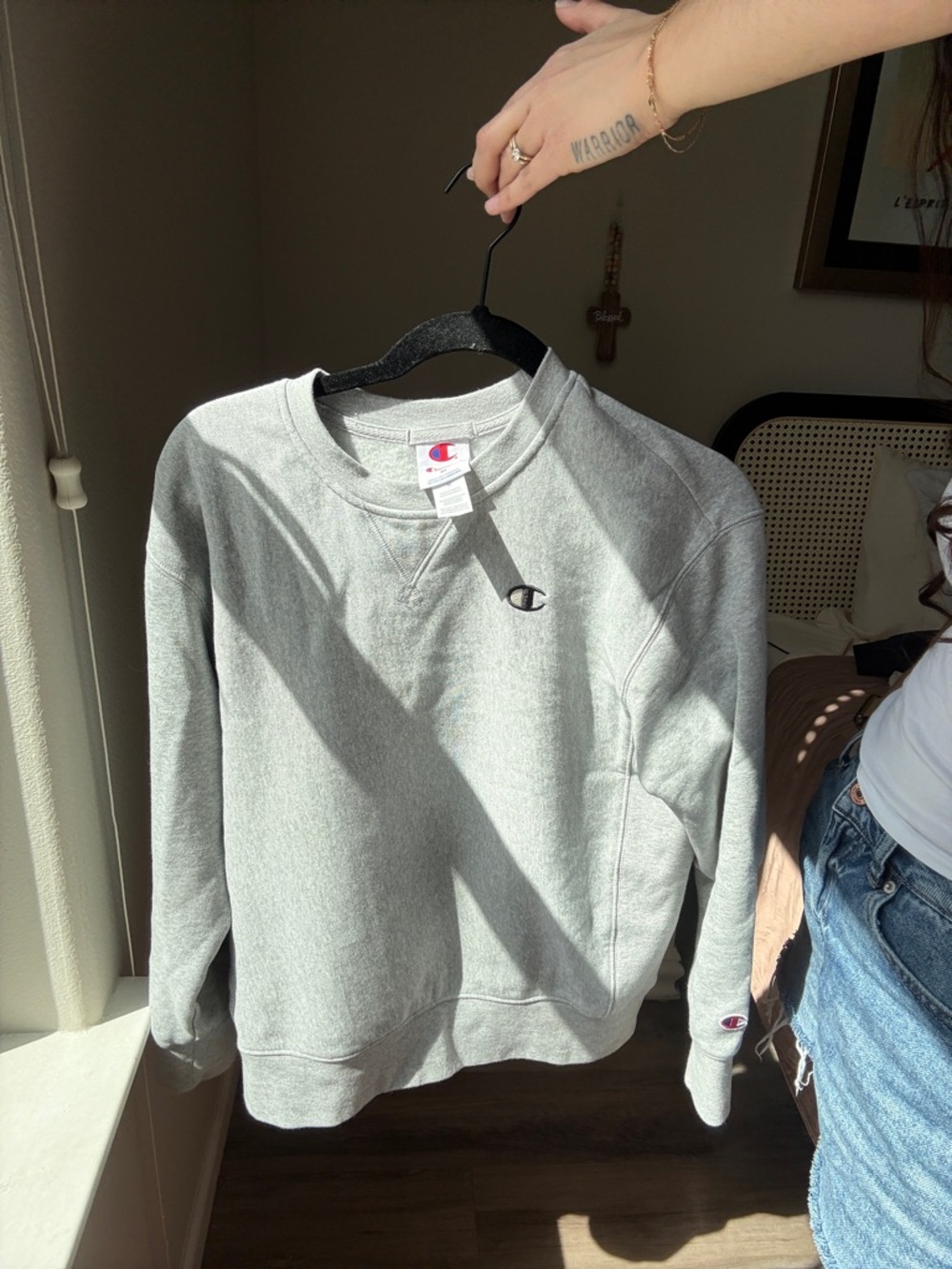 Champion Reverse Weave Crewneck Sweatshirt | Heather Gray | Size M - Picture 7 of 9